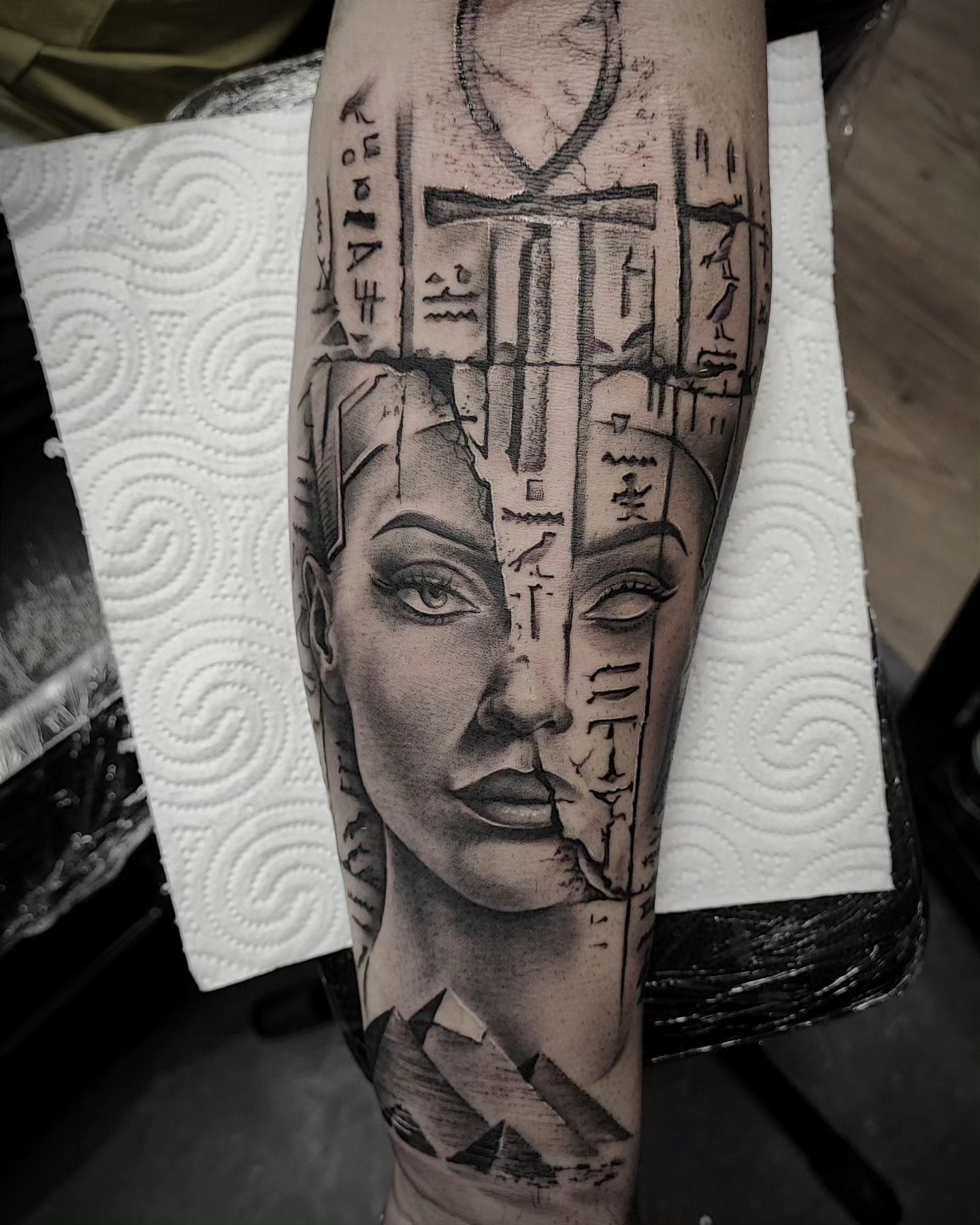 Tatouage egypte portrait - Tattoo La Londe-Les-Maures 83