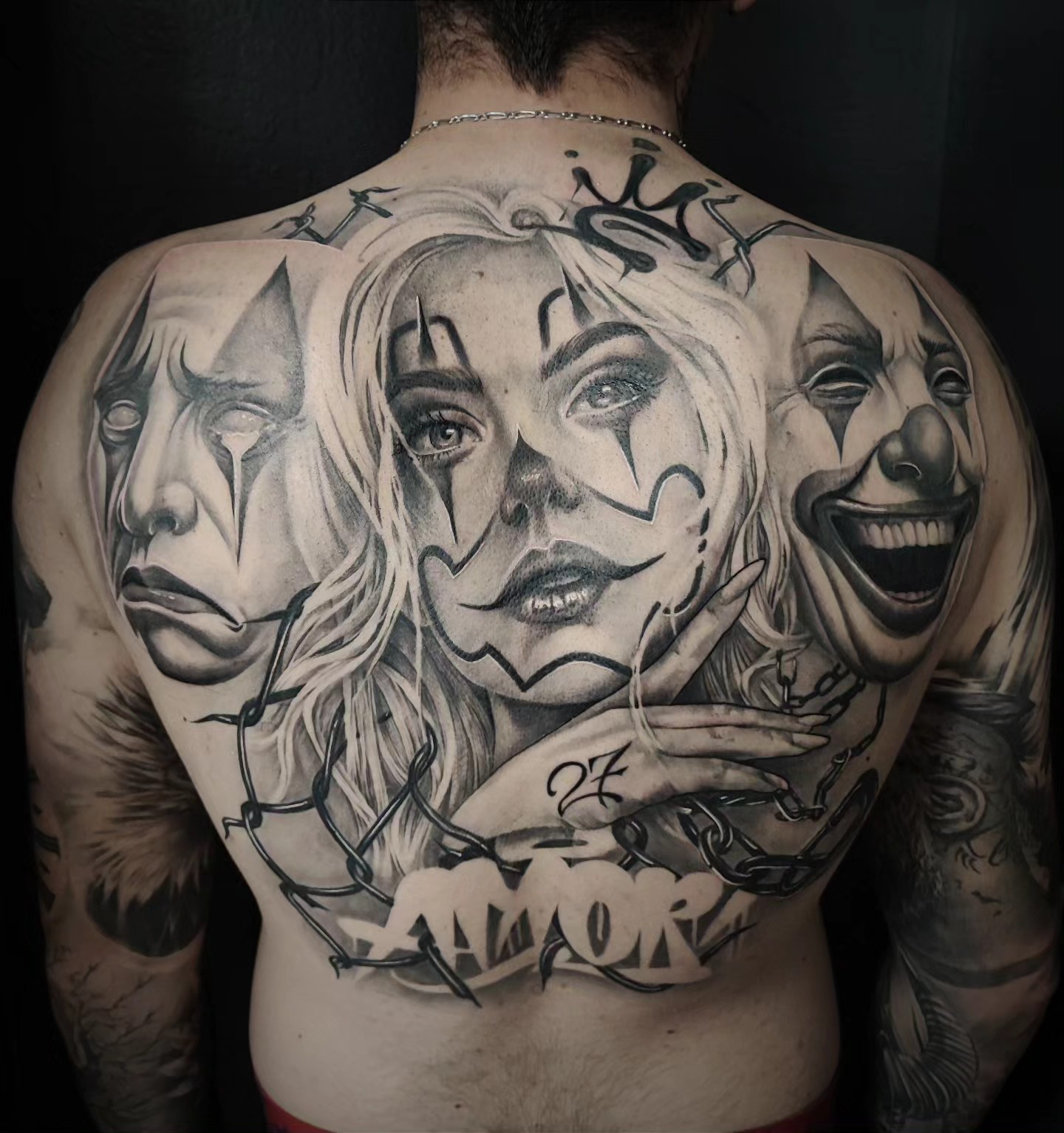 Tatouage portrait dos complet ultra réaliste - 83 Tatouage